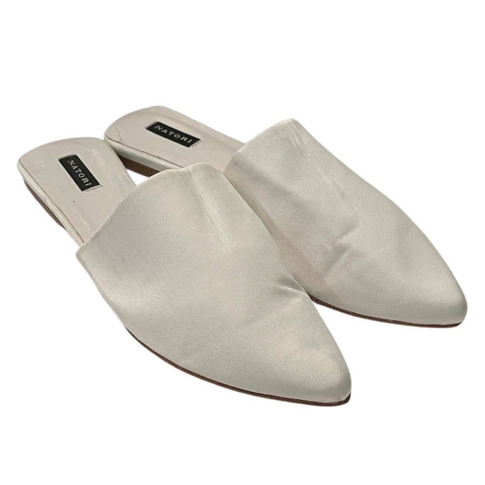 Natori Women's‎ White Textured Satin Slip On Flat Mule Sandals Size 8M
